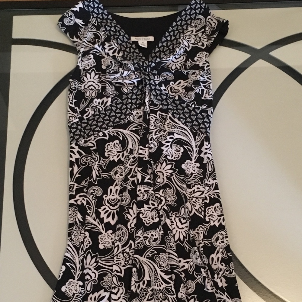Black and White Floral Printed Dress